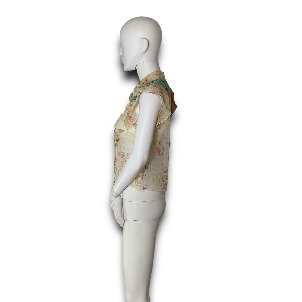 Christoper Kane SS18 Ruffle Floral Button Down - Picture 5 of 12